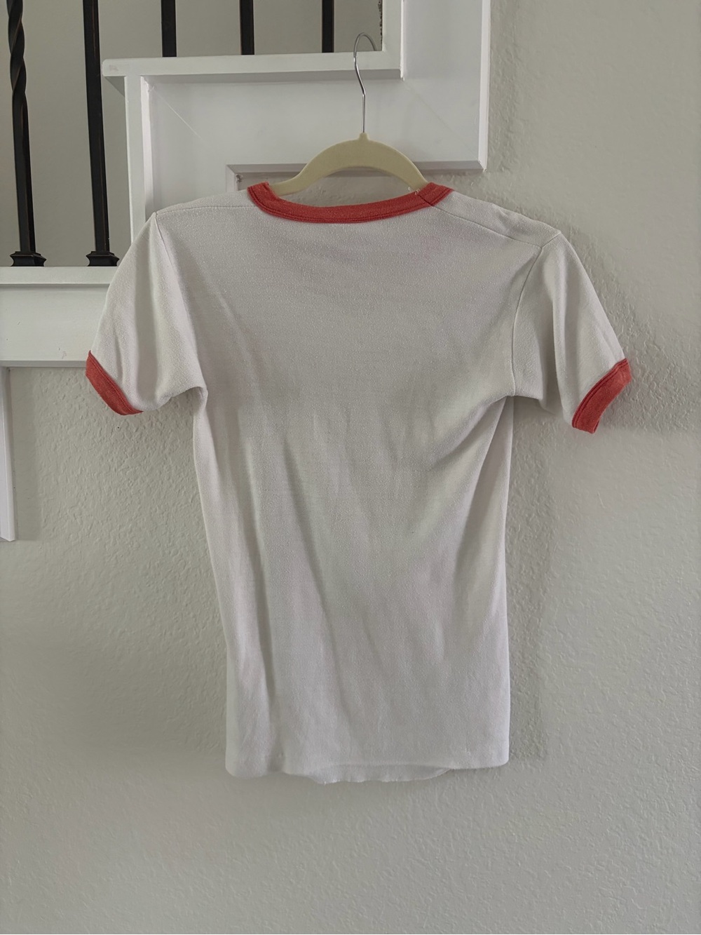 Rare Vintage Tee, Size Small - Picture 4 of 5